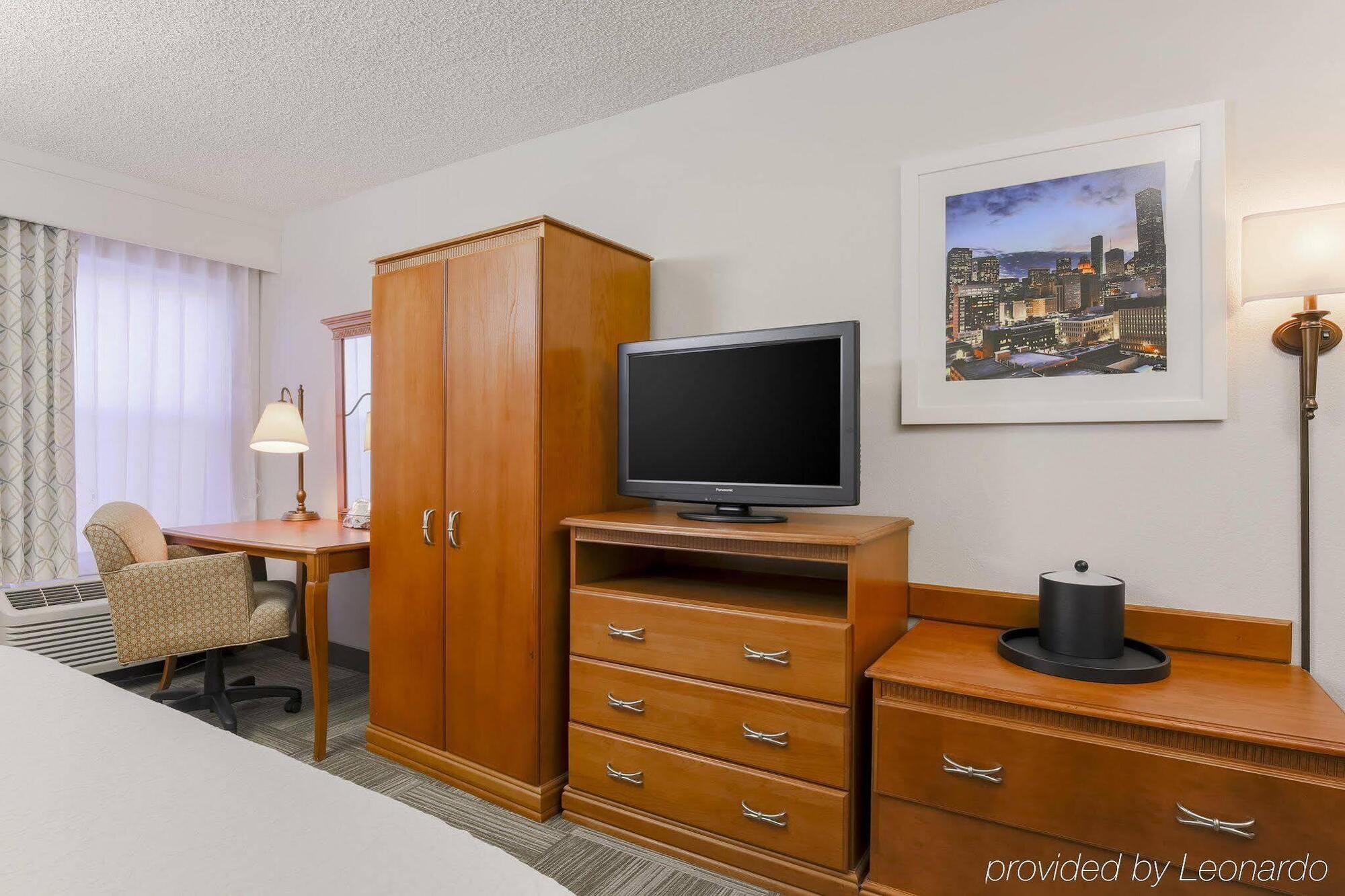 Hampton Inn Houston Hobby Airport Ngoại thất bức ảnh